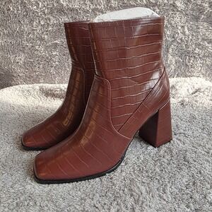 Lisa Vicky Womens Brown Croc Embossed Block Heel Ankle Boots Square Toe 11M NEW
